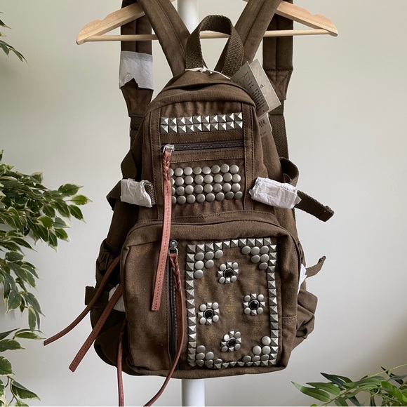 🌟1 LEFT🌟 Free People Berlin Studded Backpack✨ Brand New✨ - Picture 10 of 11